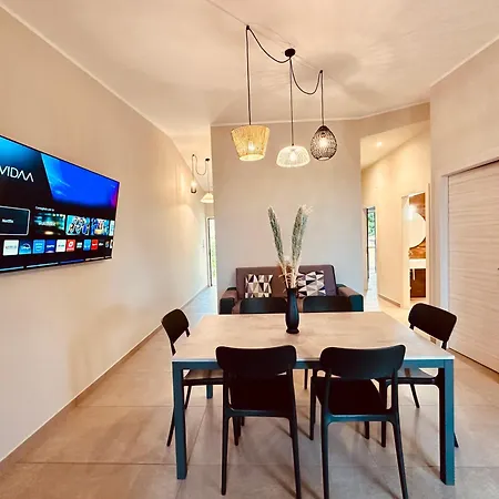 Villa Paglianiti - Your FAMILY Residence!-2